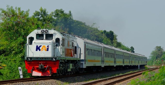 Jadwal kereta KRL Cikarang