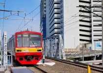 jadwal kereta commuter line ke cikarang