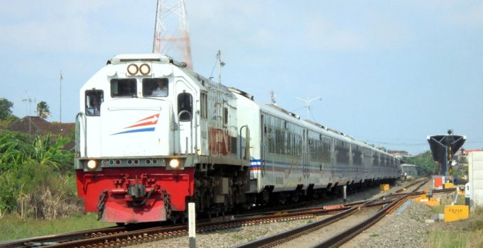 Jadwal kereta Surabaya Semarang